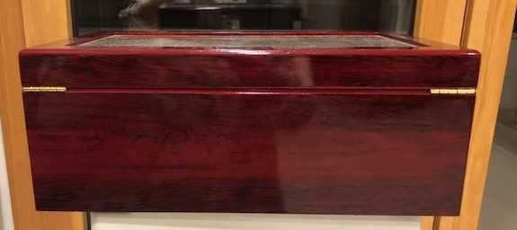 Organizador joias em madeira tipo pau ferro