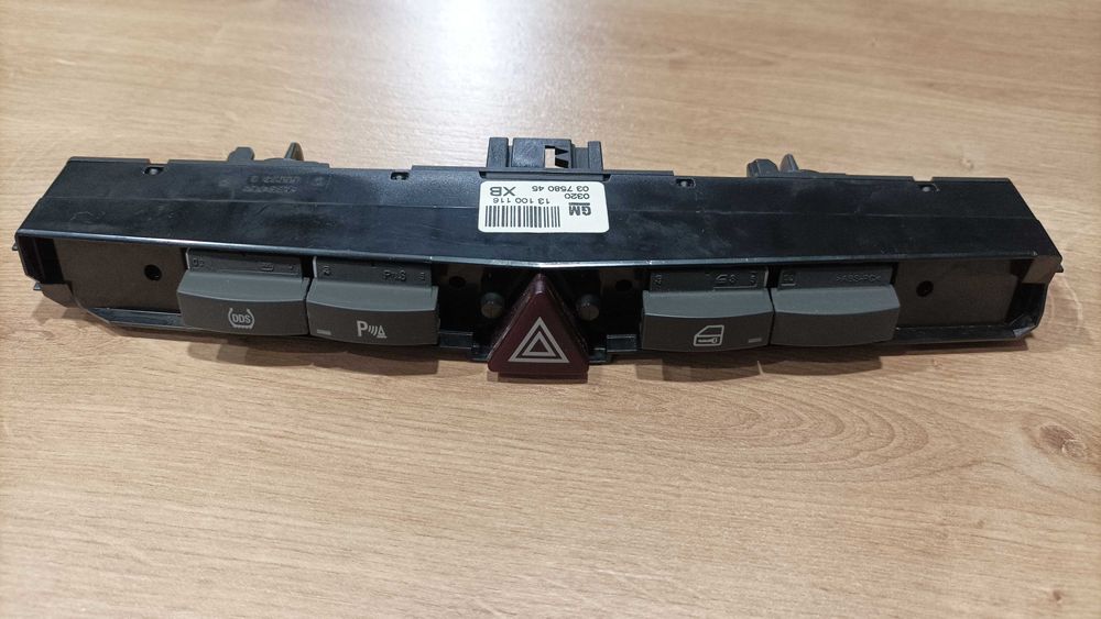 Astra H panel środkowy przyciski