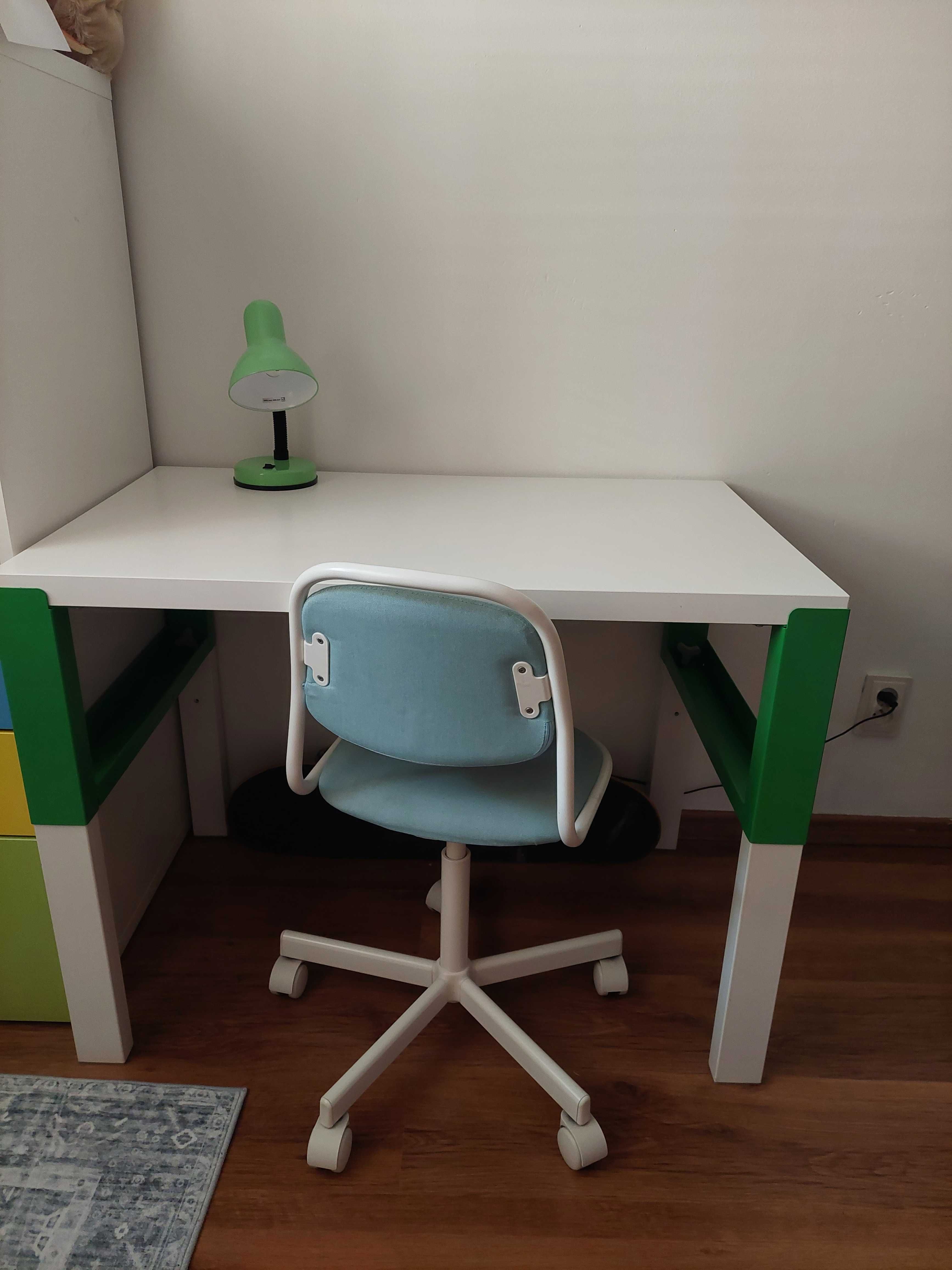 IKEA -  biurko + krzesło obrotowe