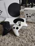Xbox series S como nova na caixa + 2 comandos