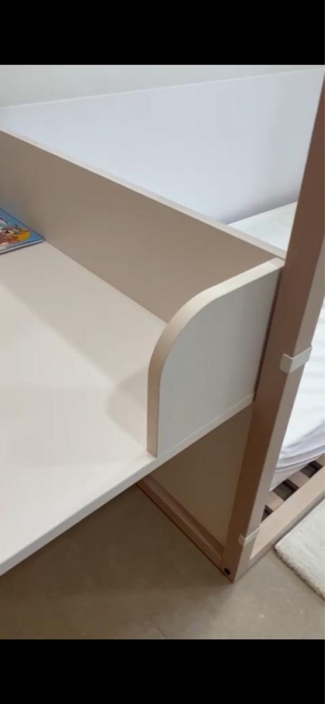 Cama casa com secretaria