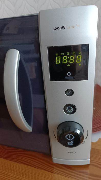 Mikrofala Electrolux Grill 1000W Microwave 800W 20L Sprawna ładny stan