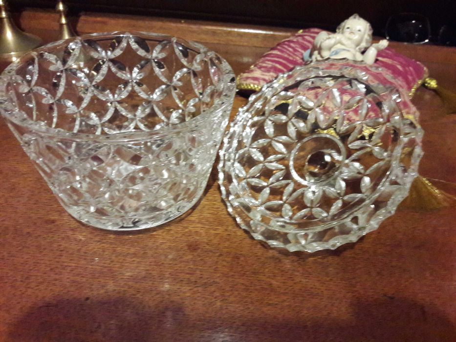 Biscoiteira / Bomboneira em vidro antigo