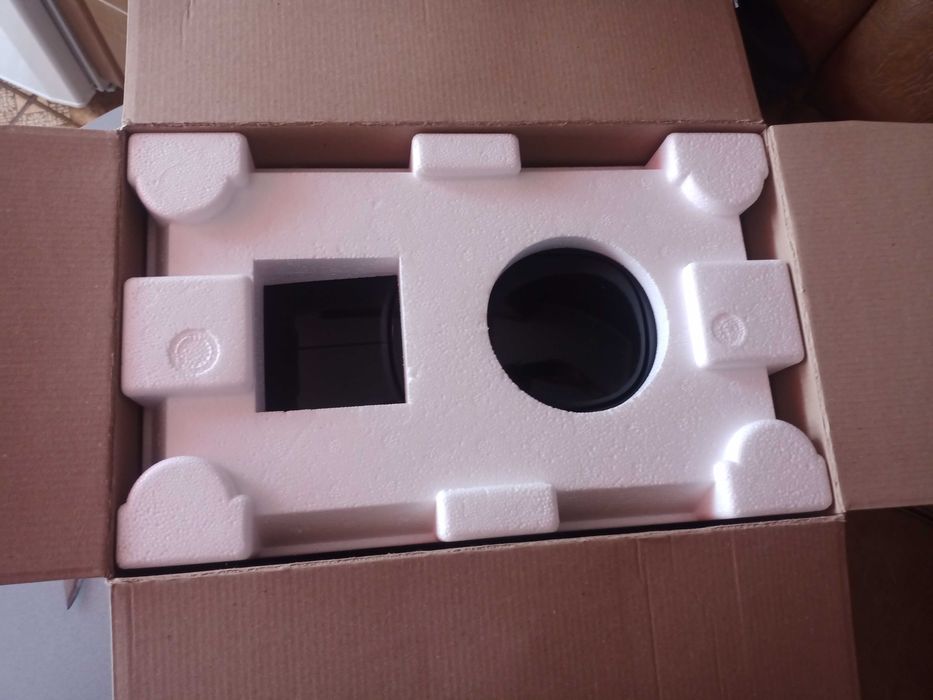 Продаю капсульну кавоварку Bosch Tassimo TAS110