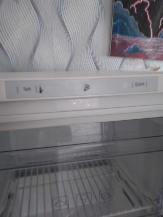 Морозильна камера Beko
