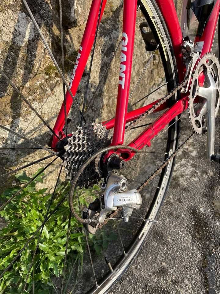 Bicicleta de Estrada (toda em carbono)