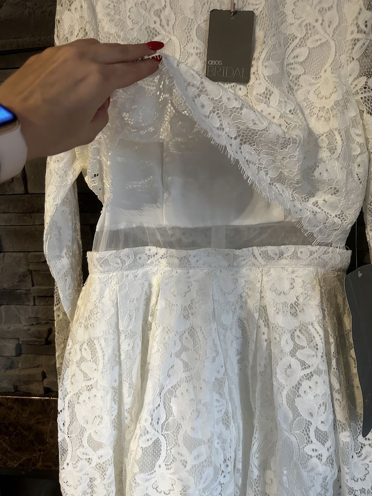 Suknia ślubna Asos Bridal roz 40 koronka ecru krtka