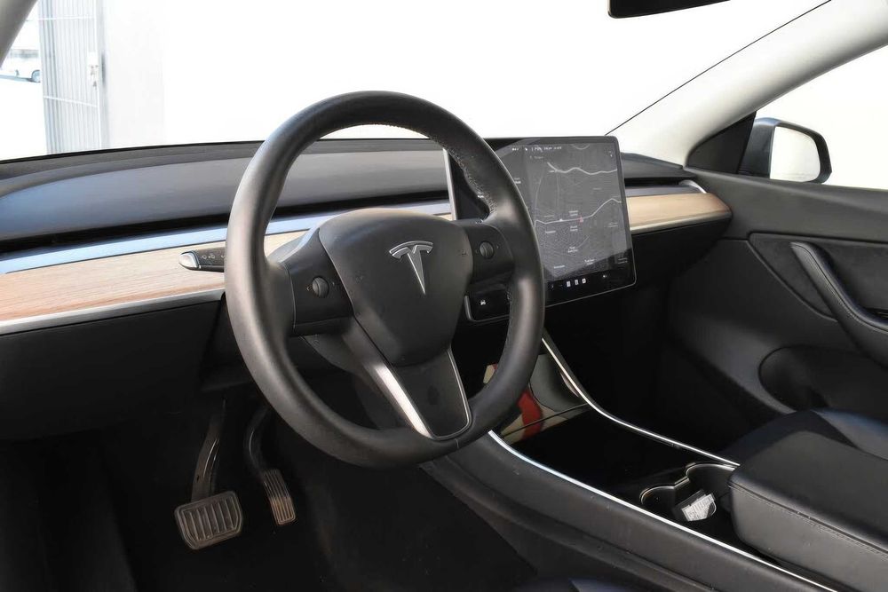 Tesla Model Y Performance      2021