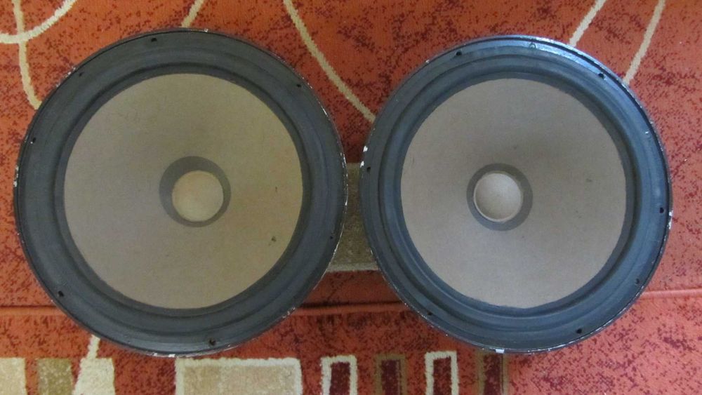 Динаміки НЧ 12" 80вт югославське виробництво.