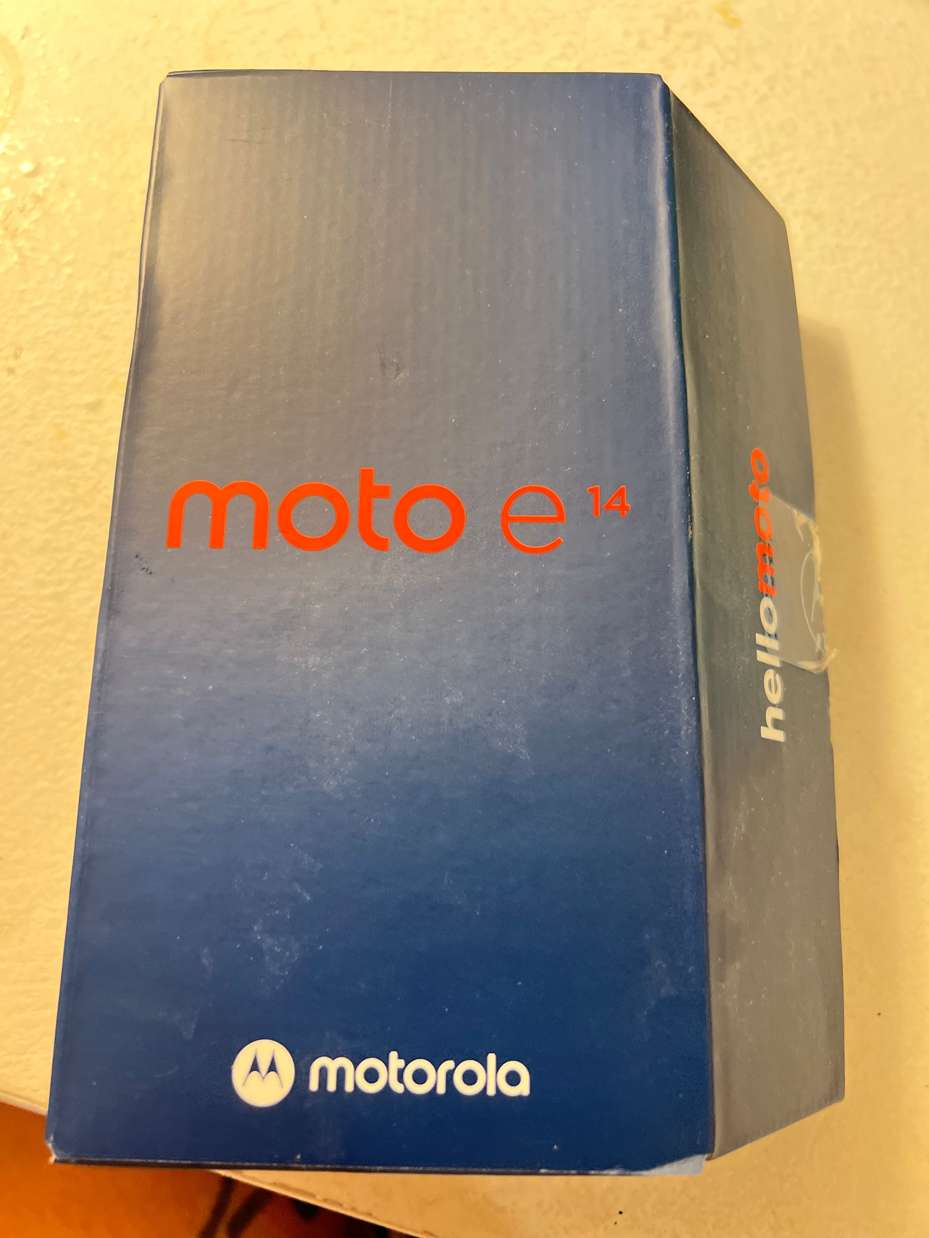 Telemóvel Moto E 14