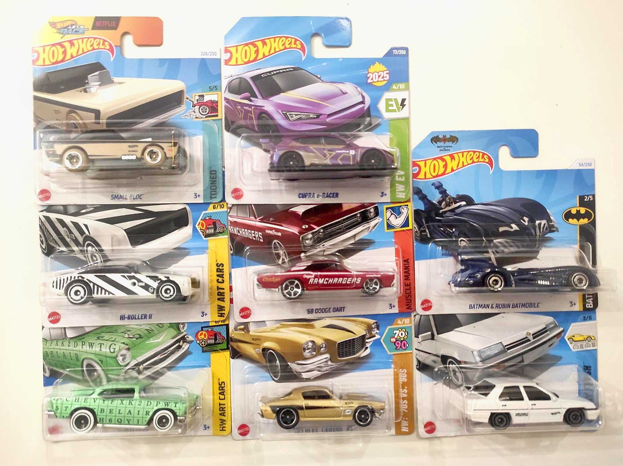 Samochody HOT WHEELS, 14 szt., NOWE