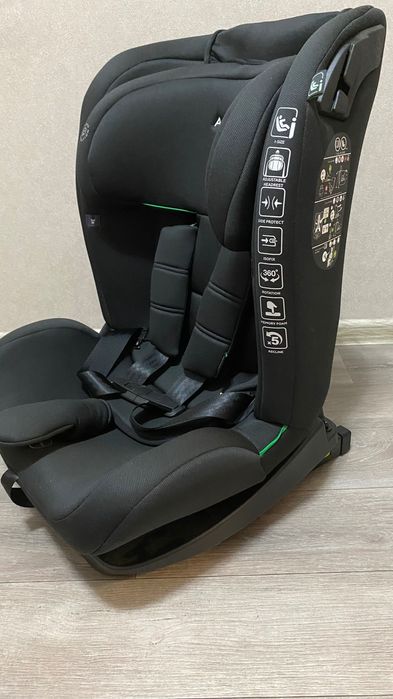 Автокрісло CARRELLO Asteroid i-Size