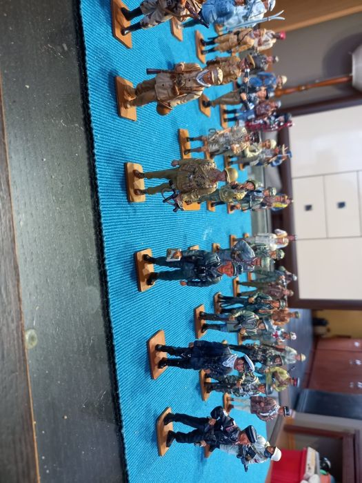 Del prado Kolekcja żołnierzy wojennych 99 figurek