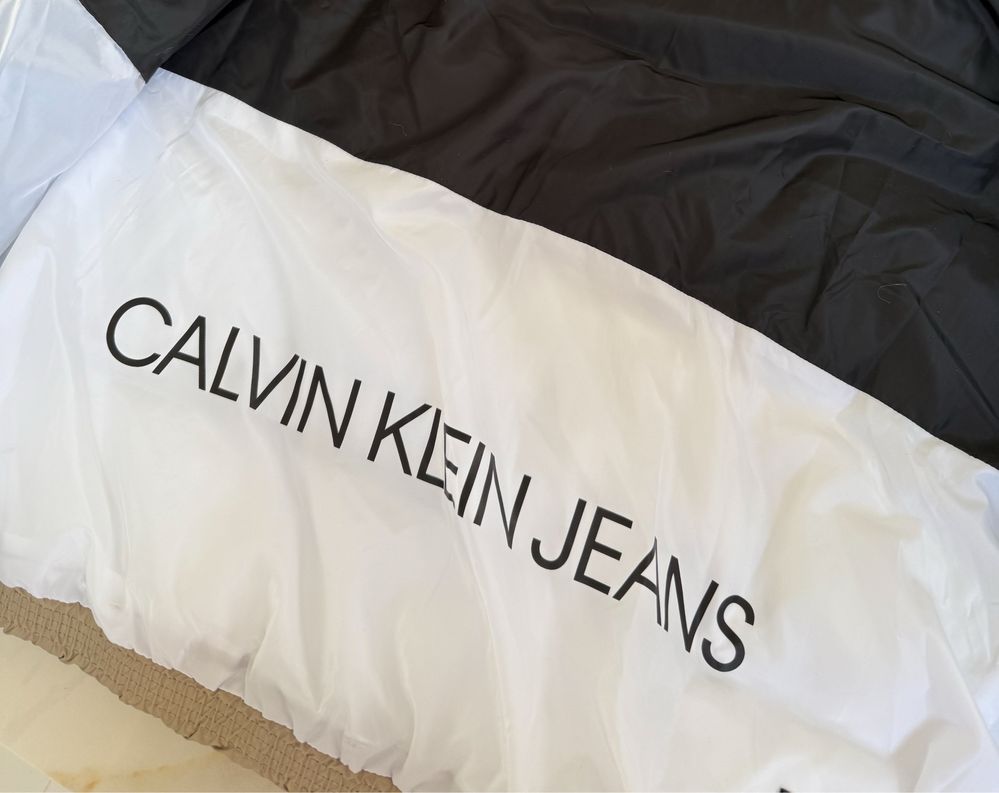Beżowa zimowa kurtka Calvin Klein Jesns Essentials XXL