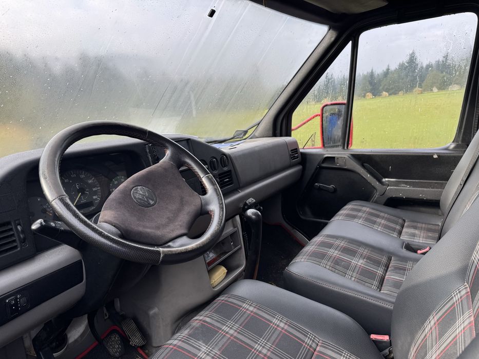 VW LT 35 , 2,5 TDI samochód cieżarowy