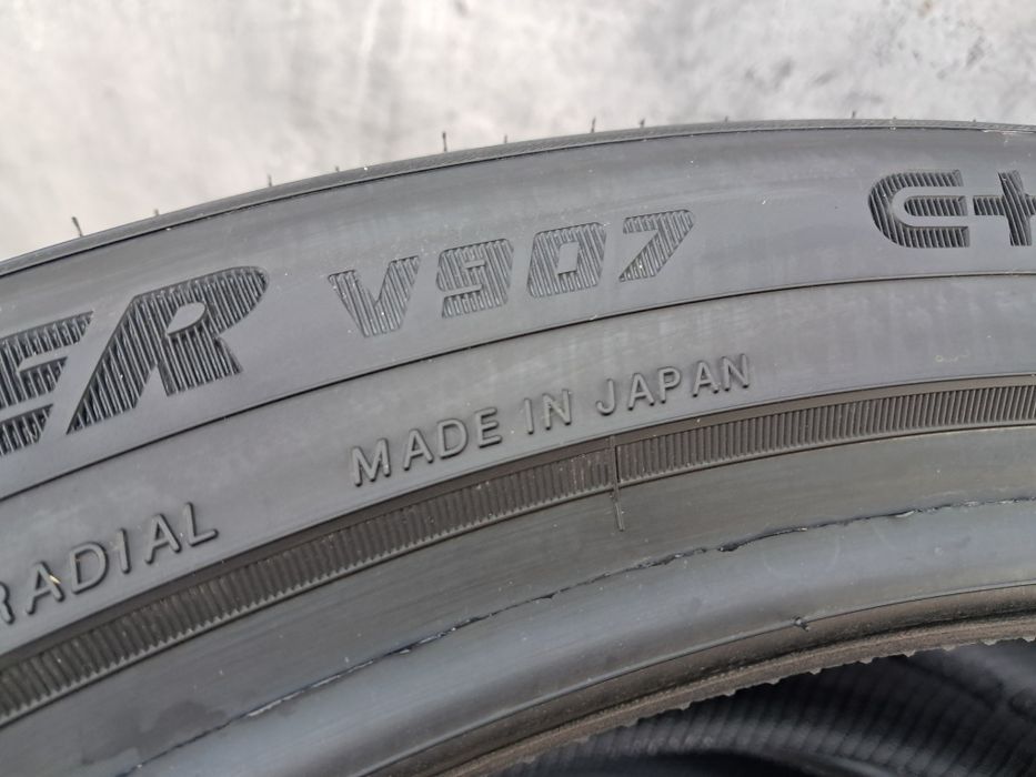 Резина зимова, НОВА, 275/40 R22 Yokohama Advan Winter V907  2025 рік