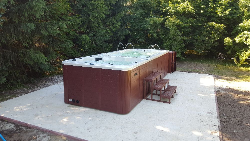 Basen spa z przeciwprądami + wanna z hydromasażem MADAGASKAR