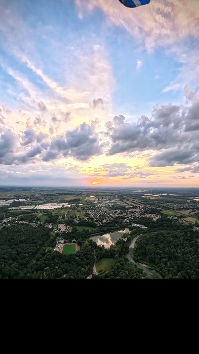 Voucher Fly4fun.pl- lot widokowy motoparalotnią, 15 min.