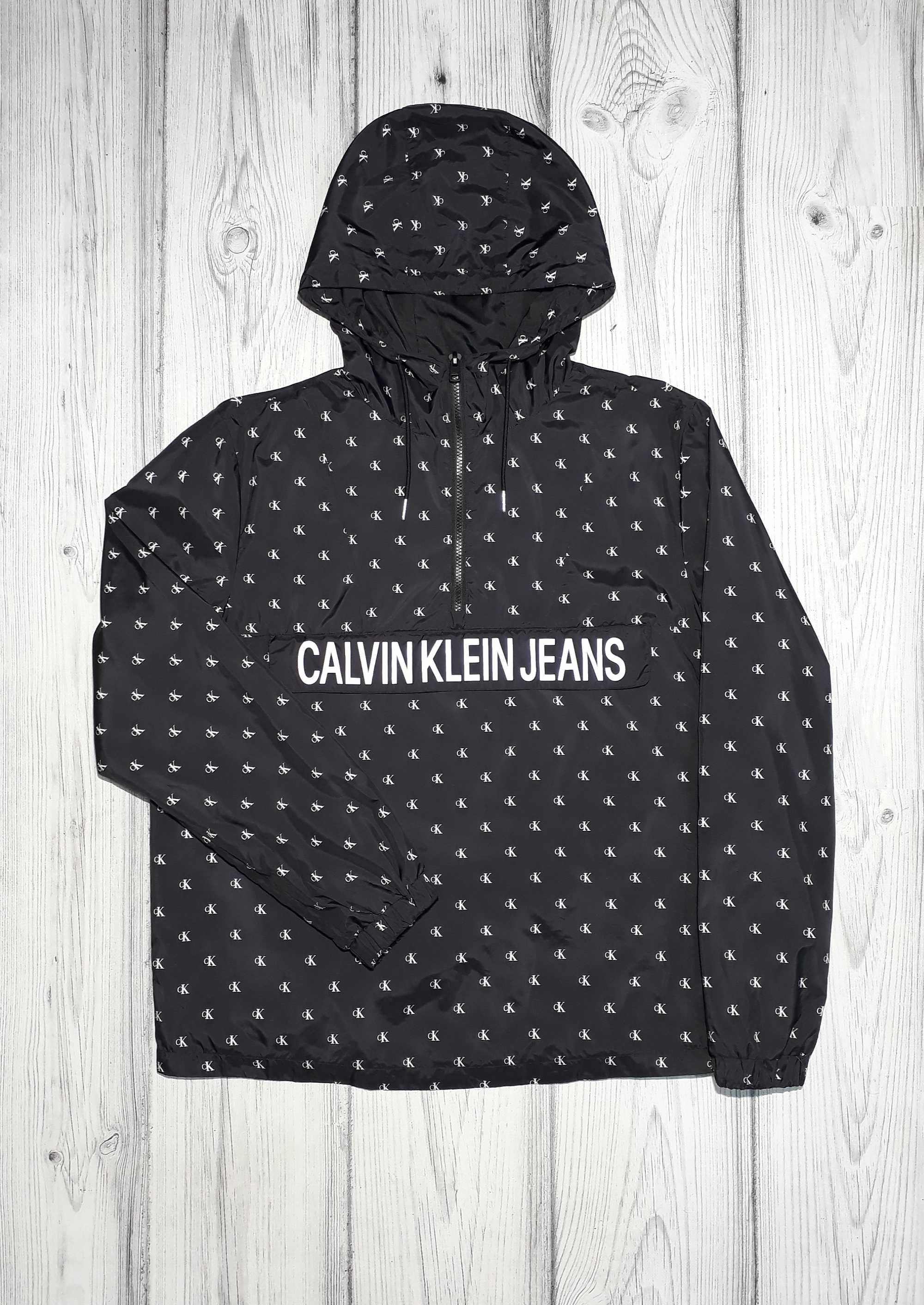 Монограмна вітровка Calvin Klein анорак розмір L-XL