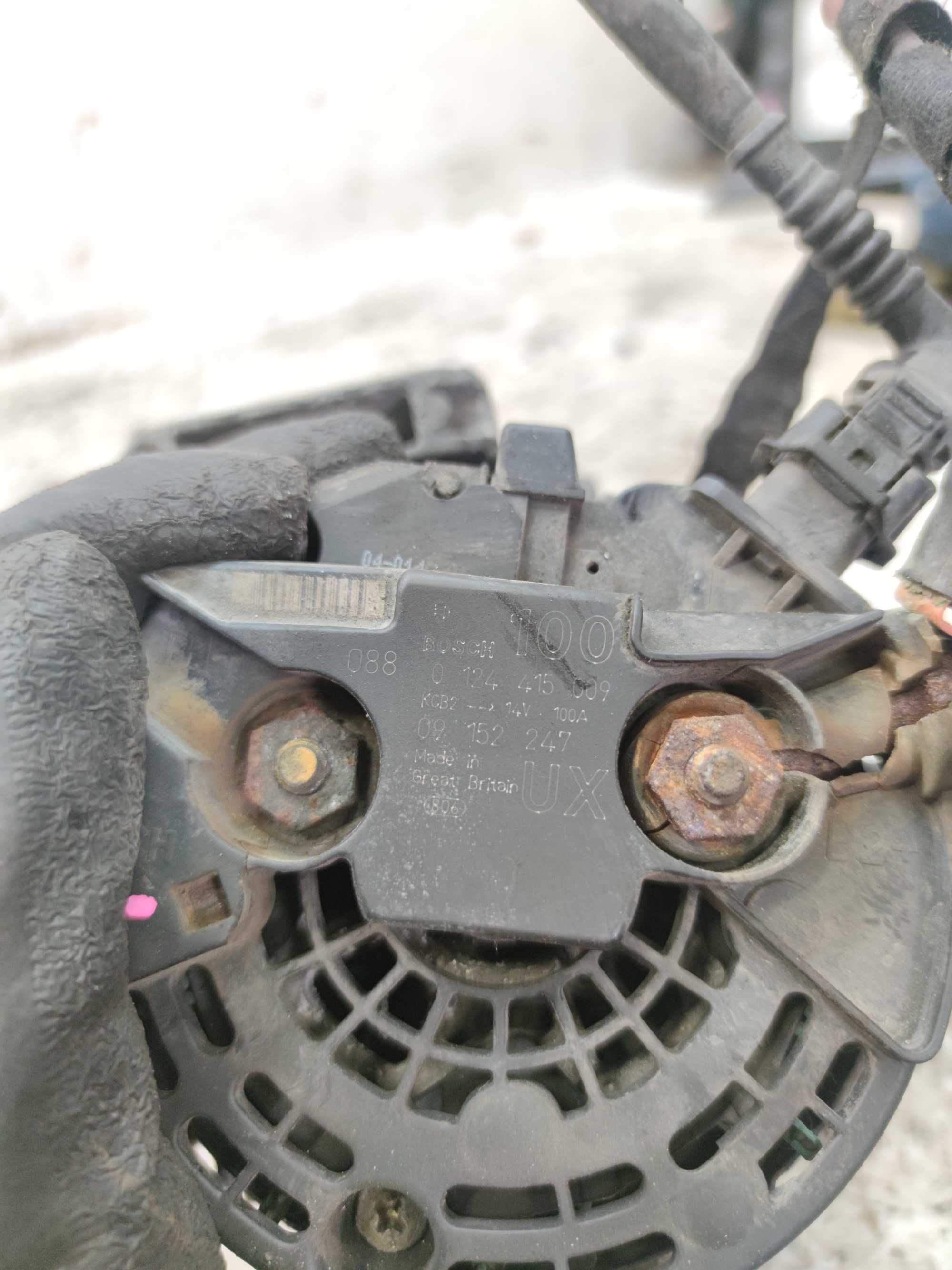 Opel Vectra C Zafira B Astra H 2.2 DTI Alternator