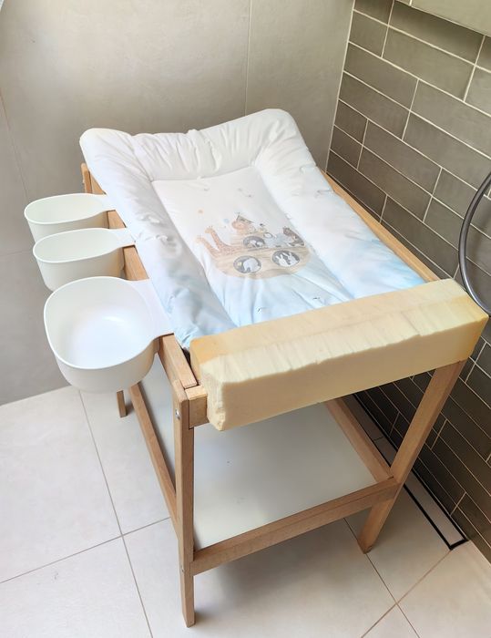 Przewijak Ikea + pojemniki + mata + podkłady