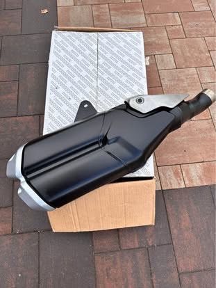 Tłumnik orginalny Ducatii  monster 821  2018 r