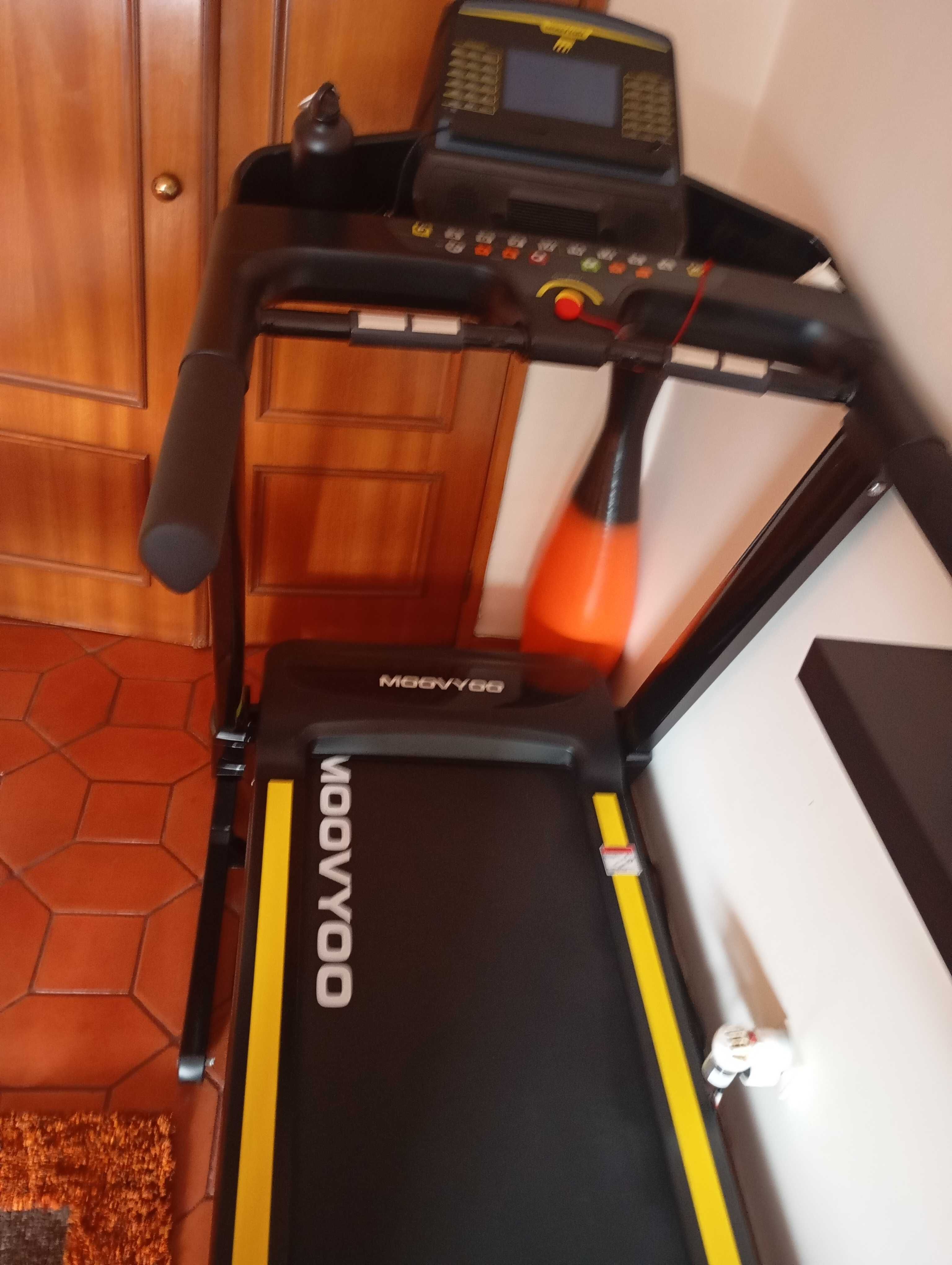 Passadeira profissional com muito pouco uso