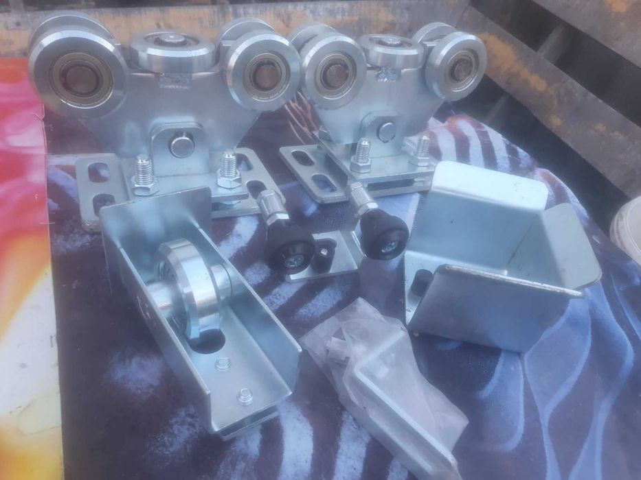 Продам фурнітуру