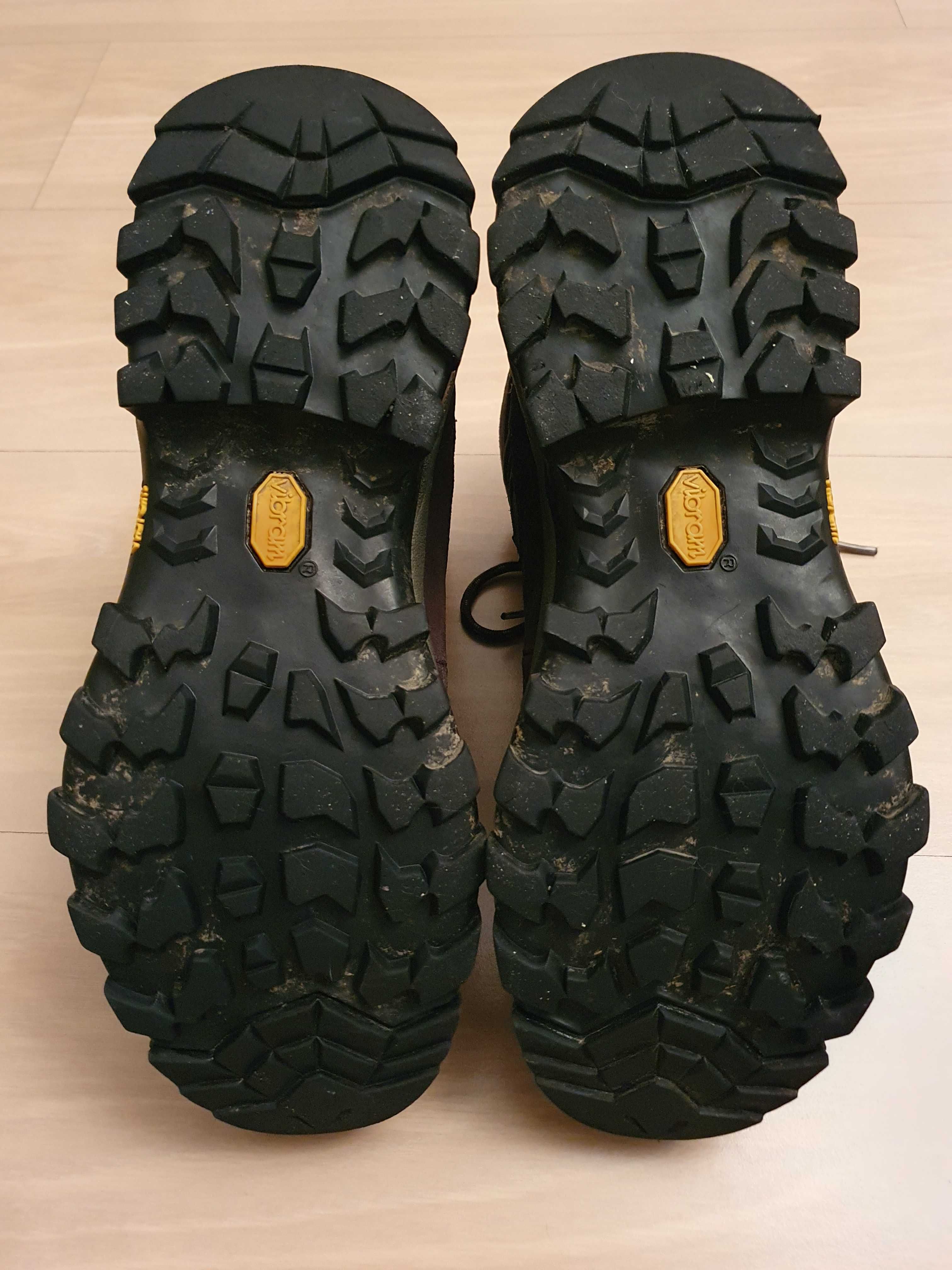 Buty North Face Gore-Tex Vibram r.42