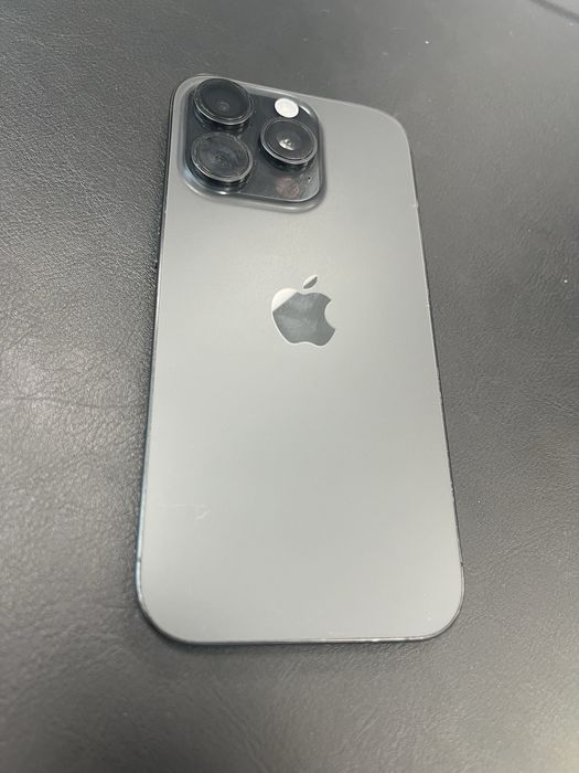 Iphone 16 pro 128GB idealny stan