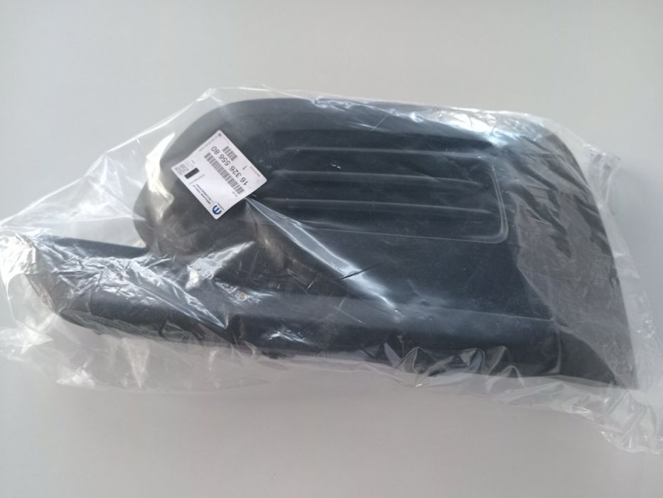 Продам заглушку в бампер ЛІВА 1632655680 Peugeot Rifter 1.6 2 021 р