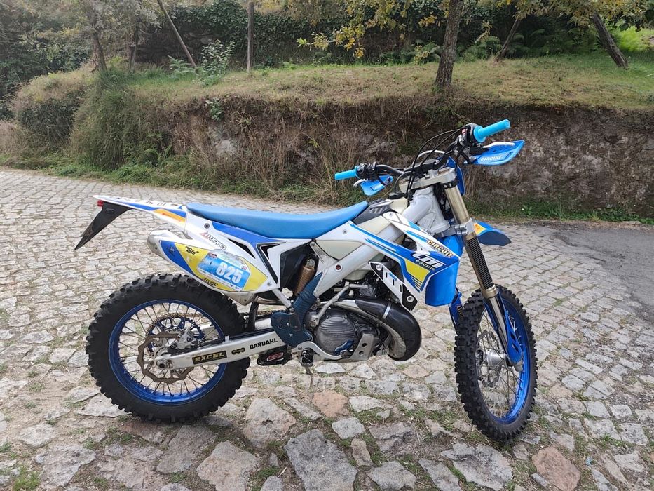 TM 300 matriculada 2020