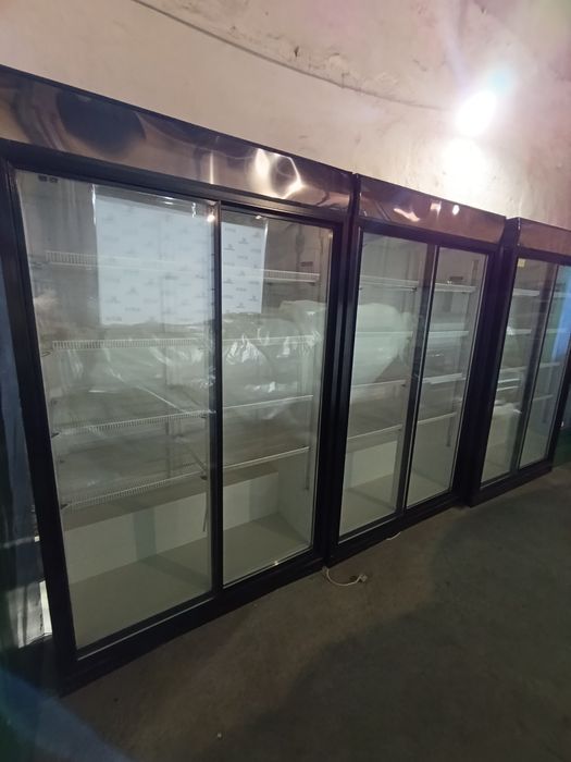 Холодильники торговые и профессиональные