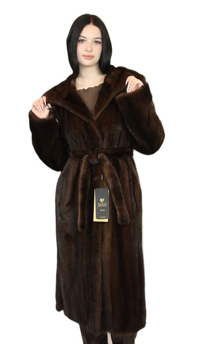 Płaszcz z futra grzbietów norczych -  Mink Male Mahogany