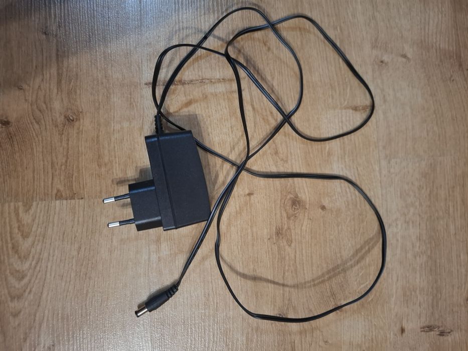 Router TP-Link Archer C64 + akcesoria (kablowanie, splitter)