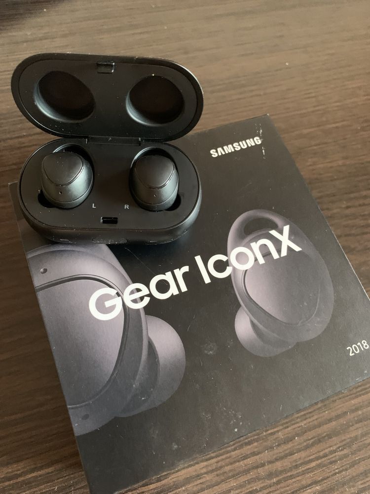 Gear  iconX в обалденном состоянии!!!