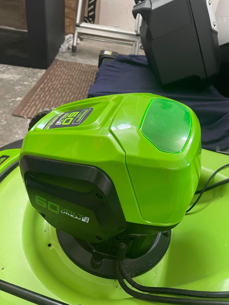 Corta relva Greenworks 60V 51cm
