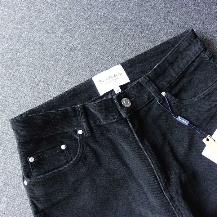 Spodnie sztruksowe Bondelid model Tina cord trousers r.38