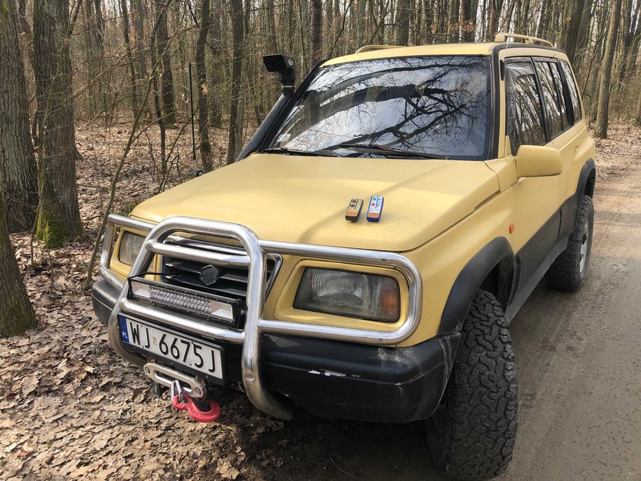 Suzuki Vitara I, 2.0 Benzyna. Doinwestowana-Lift 4'' "Radzik". Klima.