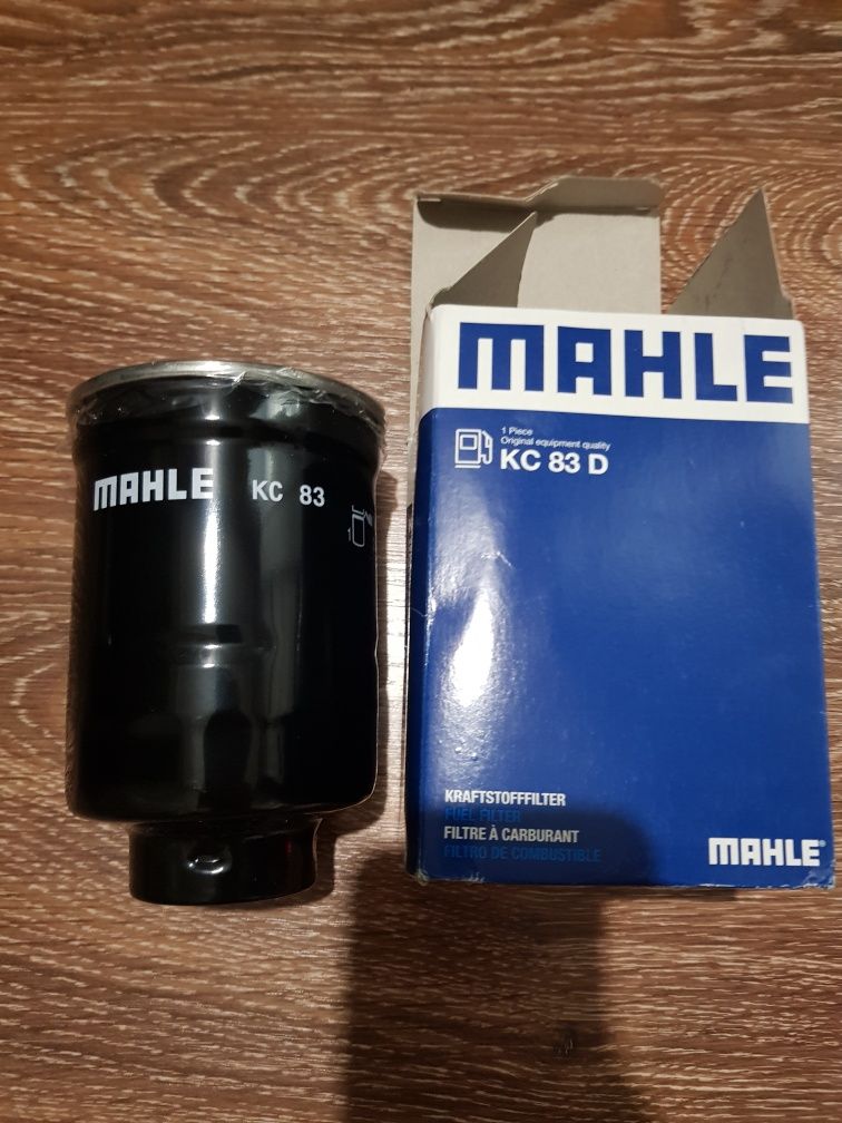 Топливный фильтр KC 83D Mahle. Паливний фільтр