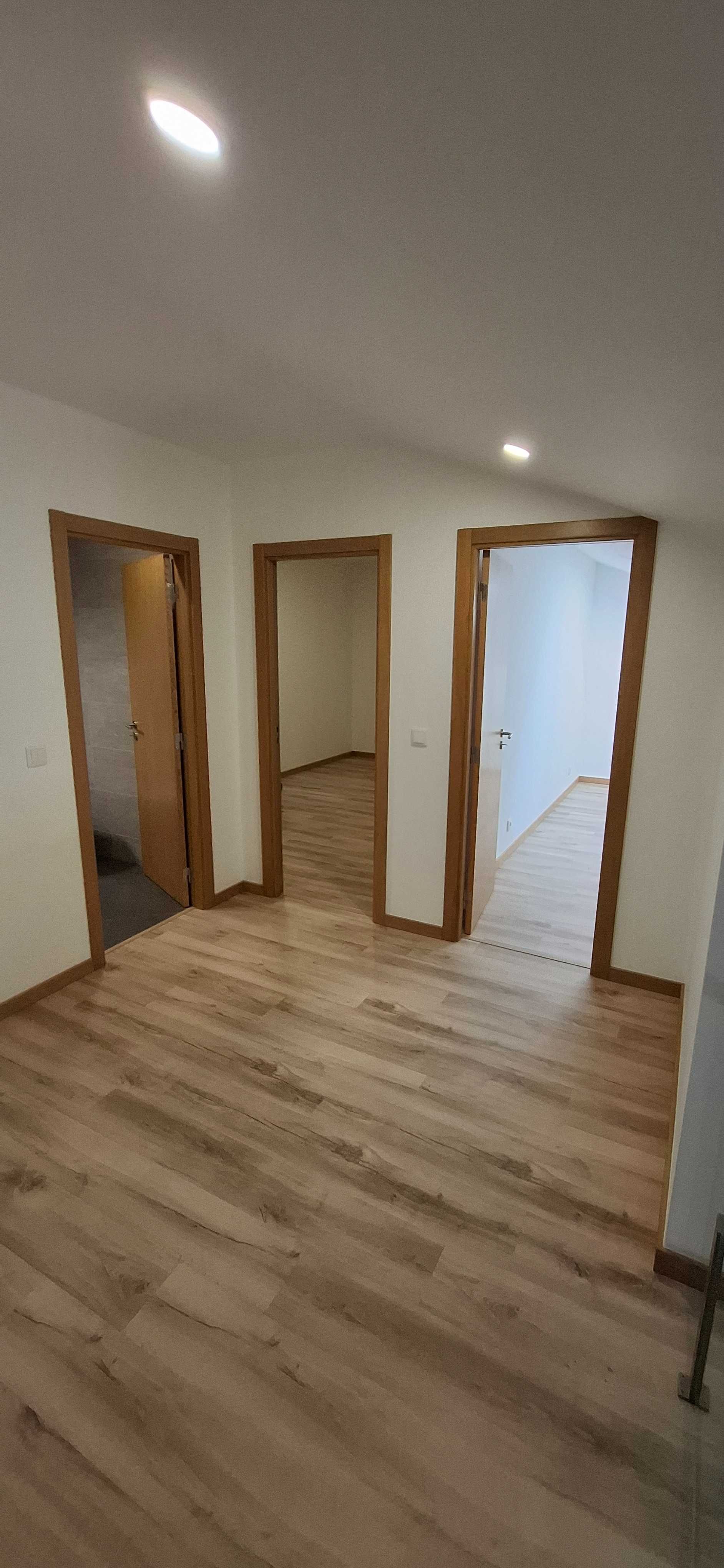 Apartamento Duplex T4 + escritório