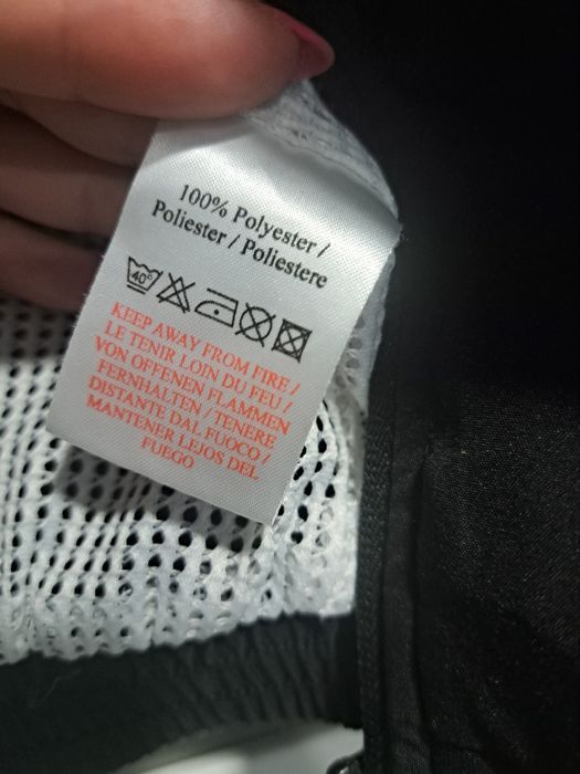 Kurtka wiatrówka chłopięca umbro 134