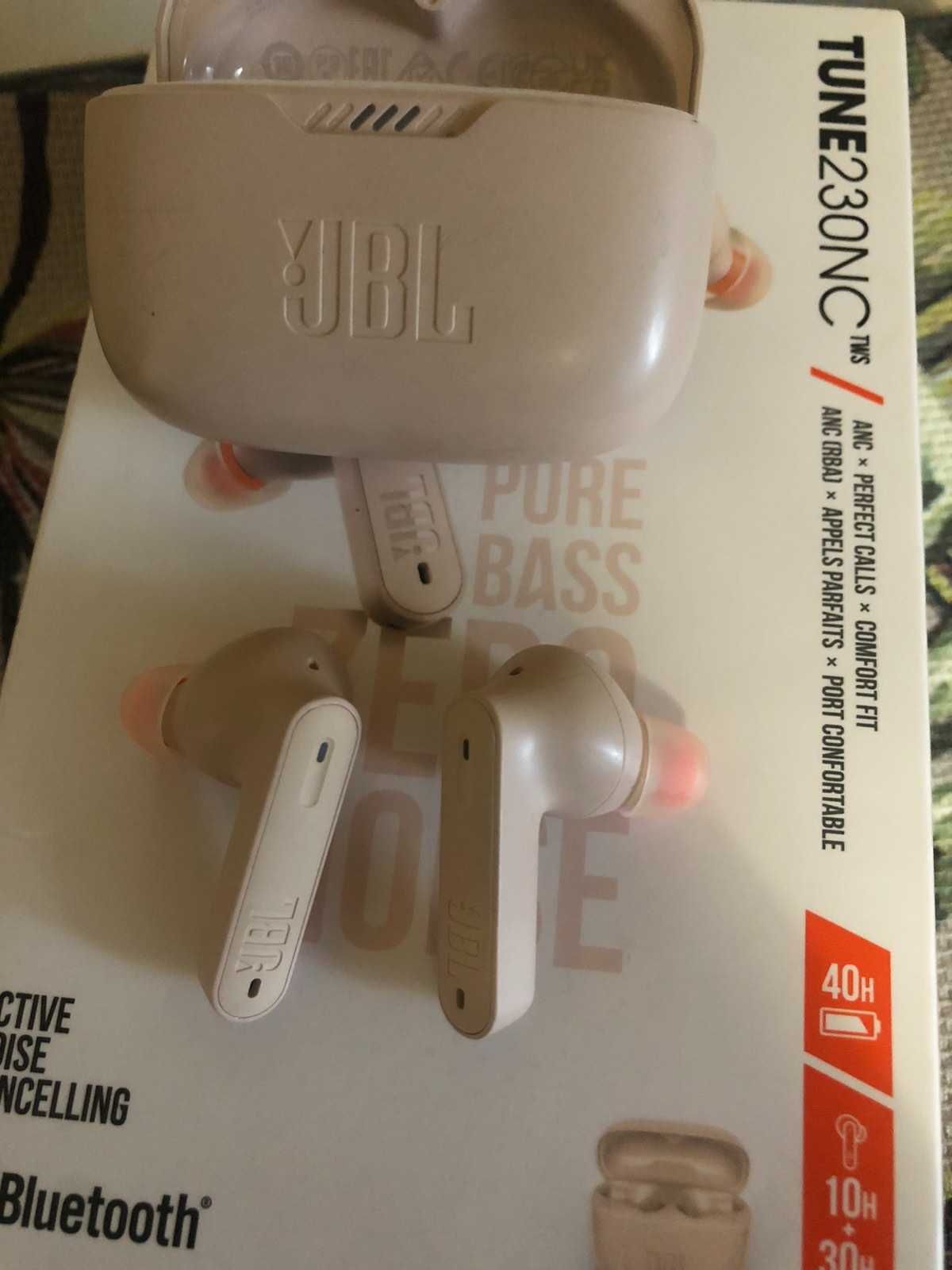 БУ наушник ПРАВИЙ/кейс JBL Tune 230NC