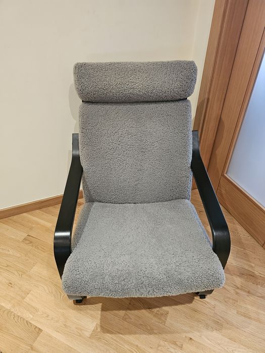 Poltrona ikea pêlo carneiro
