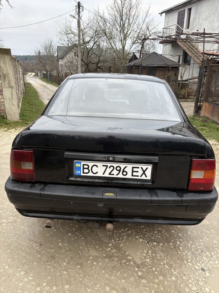Opel vectra A 1.6