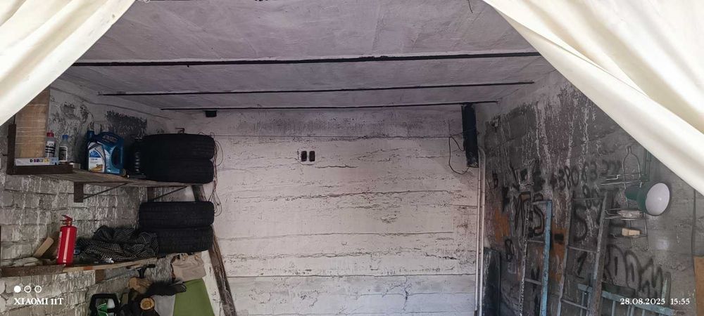 Продам гараж з документами