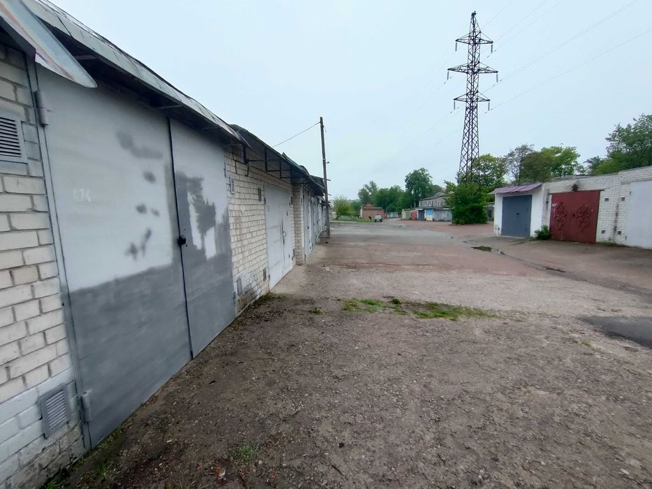 Продам гараж в ак29, на два авто