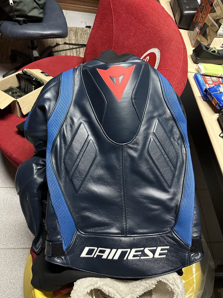 Casaco mota dainese tamanho 48 pele