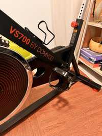 Bicicleta spinning indoor VS700