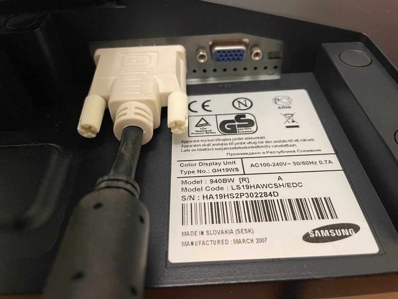 Монітор Samsung SyncMaster 940BW